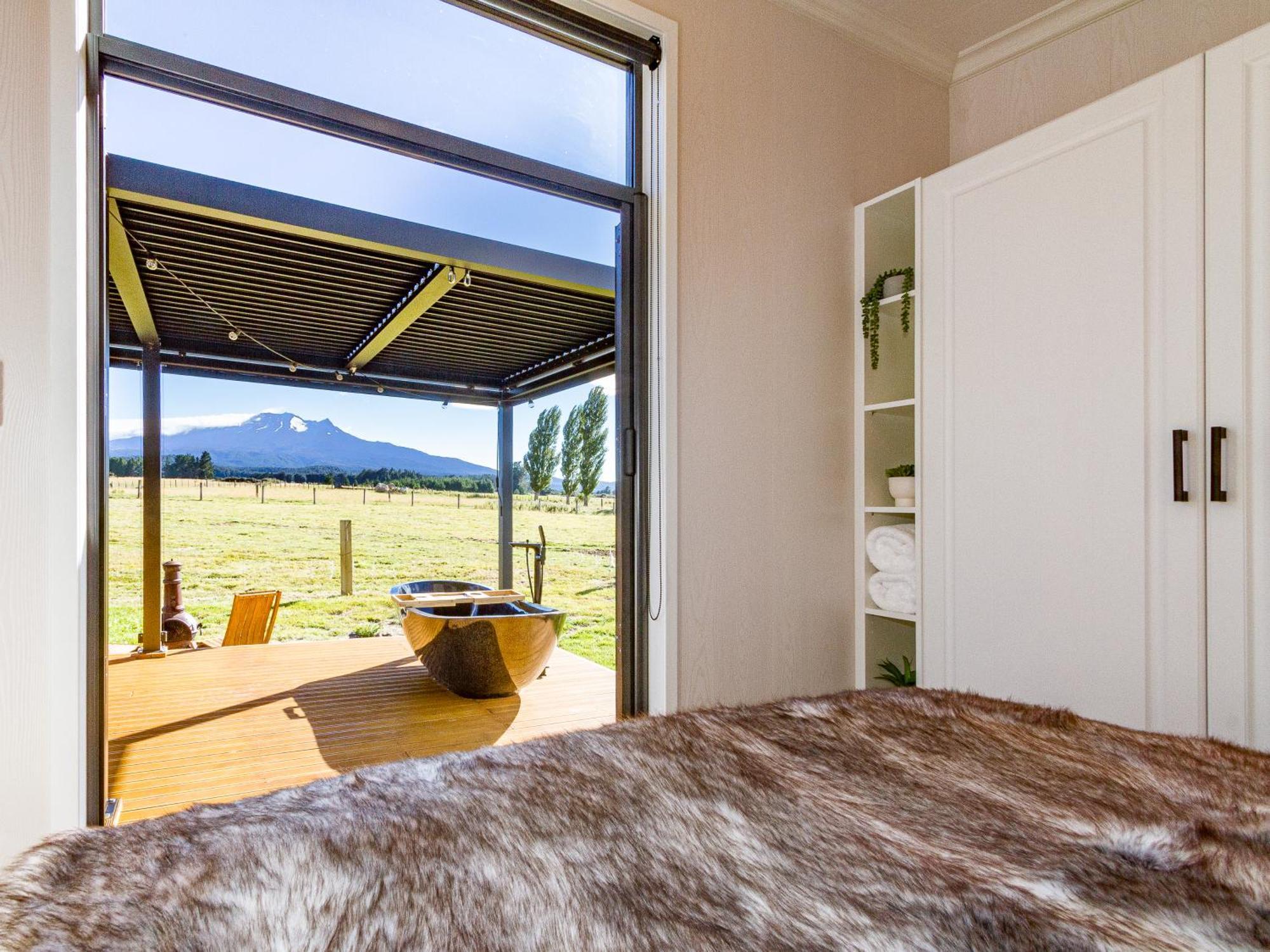 Mangateitei Views - Rangataua Tiny Home Ohakune Exterior foto